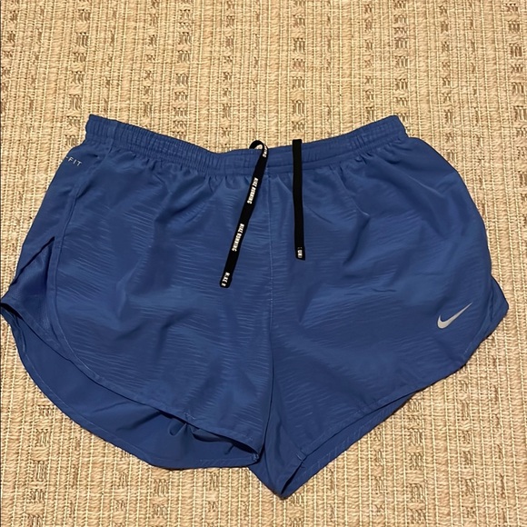 Nike Blue Athletic Shorts Lightweight Performance - Picture 1 of 3